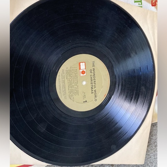 Vintage Christmas Vinyl ￼Record Bundle Of 5 - Picture 9 of 11